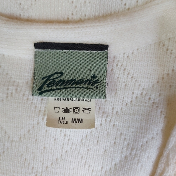 PENMANS Vintage knit granny cardigan pearl button size Medium Made in Canada - Picture 9 of 10